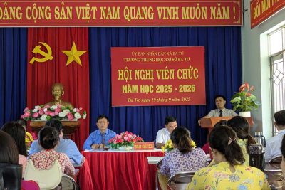 Trường THCS Ba Tơ tổ chức Hội nghị Viên chức năm học 2025-2026