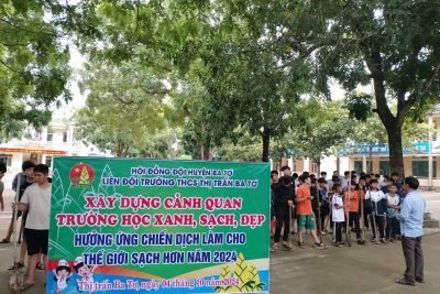 Trường THCS thị trấn Ba Tơ tổ chức hoạt động trải nghiệm – Làm cho thế giới sạch hơn